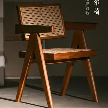 Обеденный стул из ротанга в скандинавском стиле с подлокотником и спинкой из массива дерева, кресло для отдыха